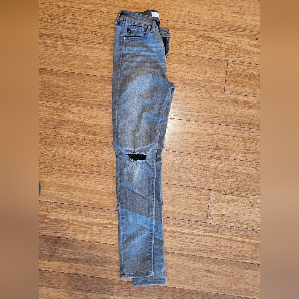 KanCan Women's Skinny Jeans - Light Gray